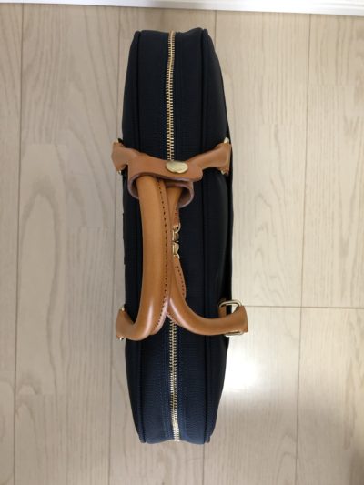 MGビジネスバッグー上部